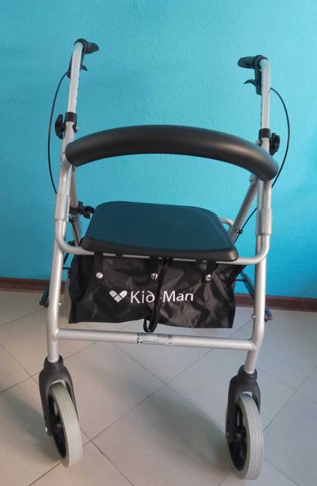 Ролатор Kid-Man сервизиран с 1 г. гаранция и право на връщане