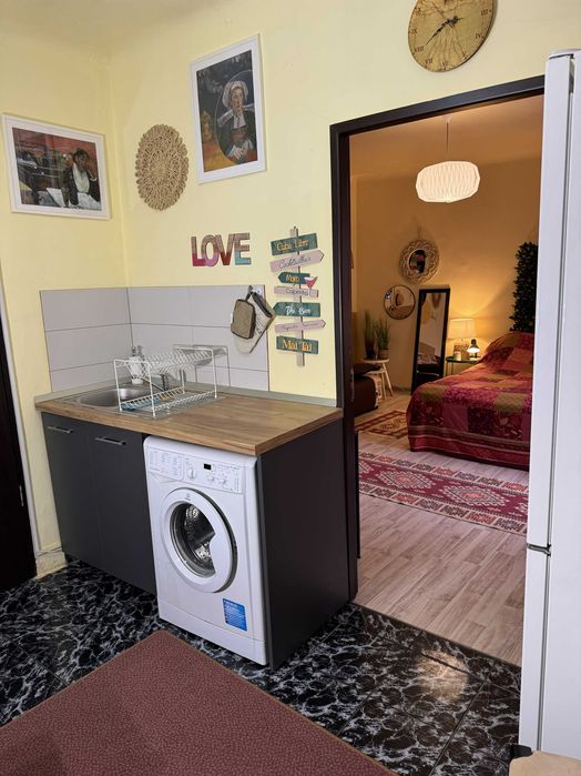 Vand garsoniera ULTRACENTRAL - Langa TEATRU