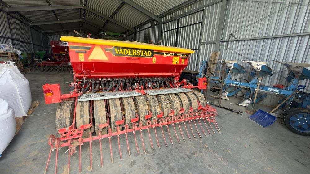 Semanatoare grau cu fertilizare vaderstad rapid 300 c