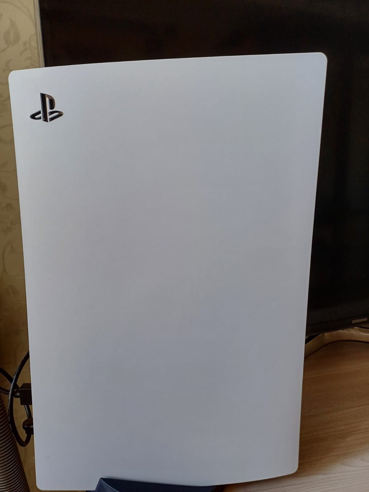 продам PS 5,новая