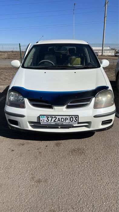 Продам Ниссан Тино