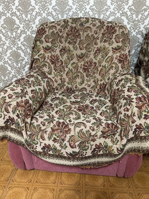 Продам кресла по 1000