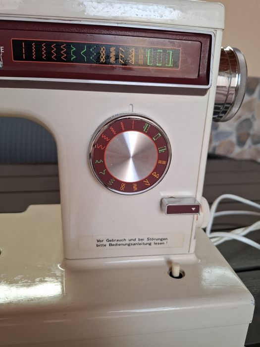 Masina de cusut Privileg impecabila