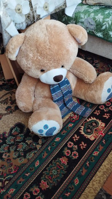Продам большого медведя
