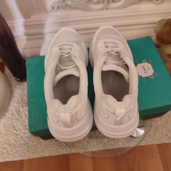 Adidași Fila ,ca Nike ,Puma,  mărimea 41.