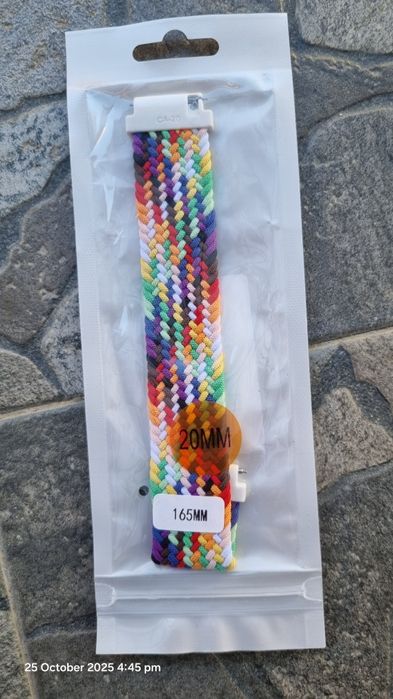 Curea smartwatch editie pride