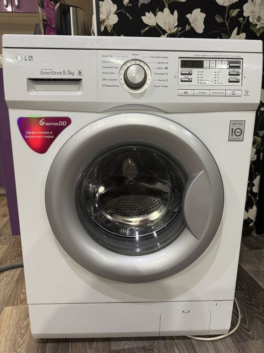Продам стиральную машину lg на 5.5 кг б/у
