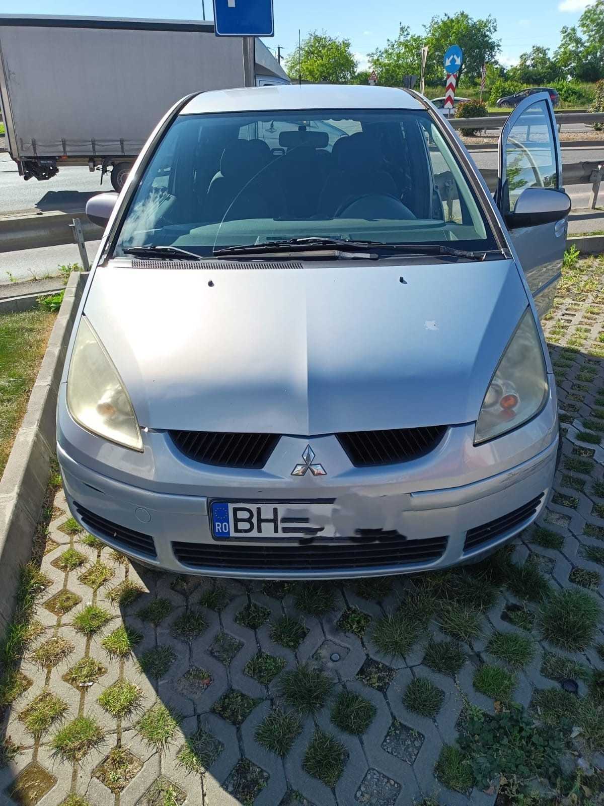 De vanzare Mitsubishi Colt 1.3 benzina