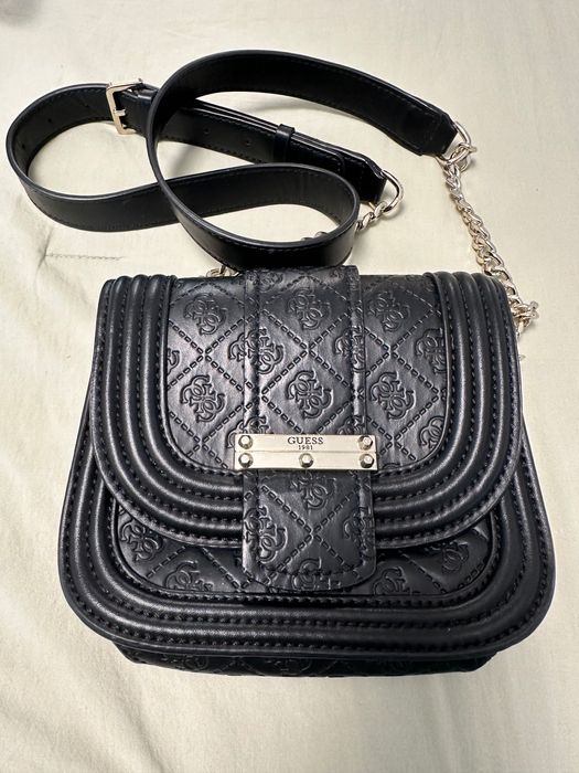 Чанта Guess нова