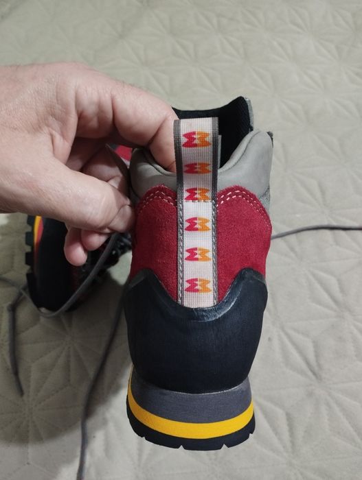 Bocanci Garmont mid gtx