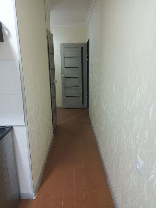 Продаётся 2х ком квартира в чирчике 1 мкн 3 этаж после ремонта