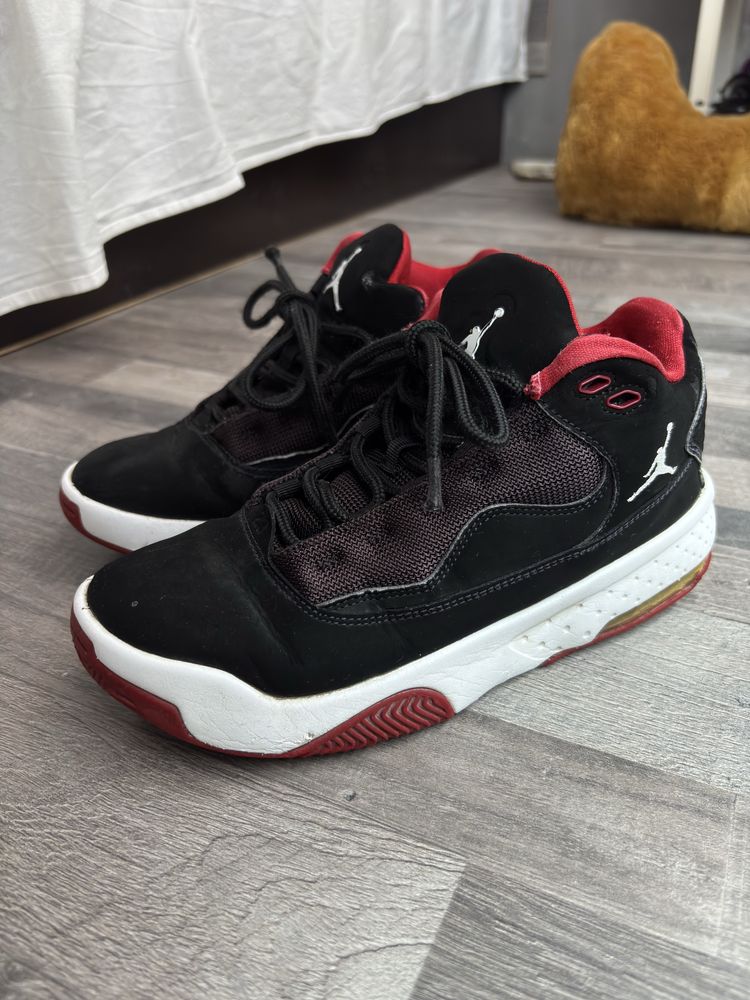 Jordan Max Aura 2
