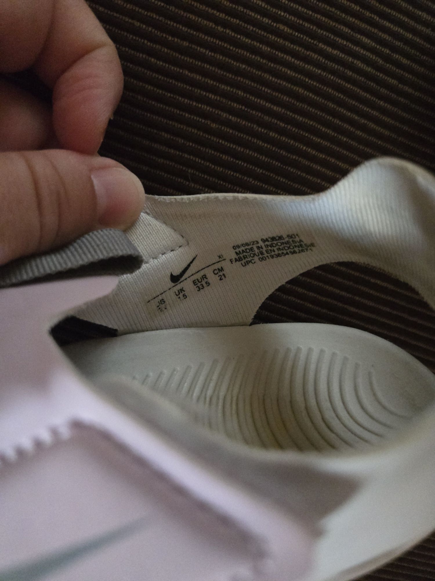 Сандали Nike номер 33,5