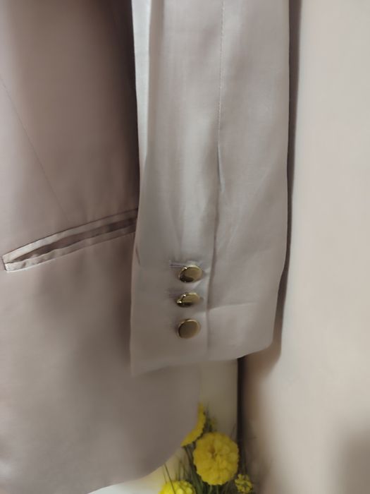 Красиво и стилно сако H&M- S Размер