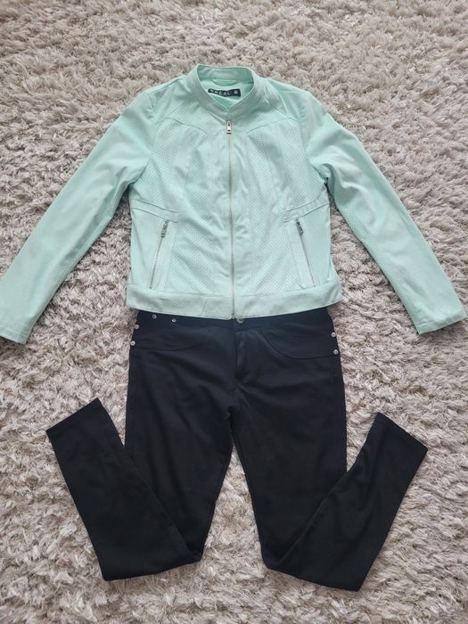 Geaca +pantaloni marime L