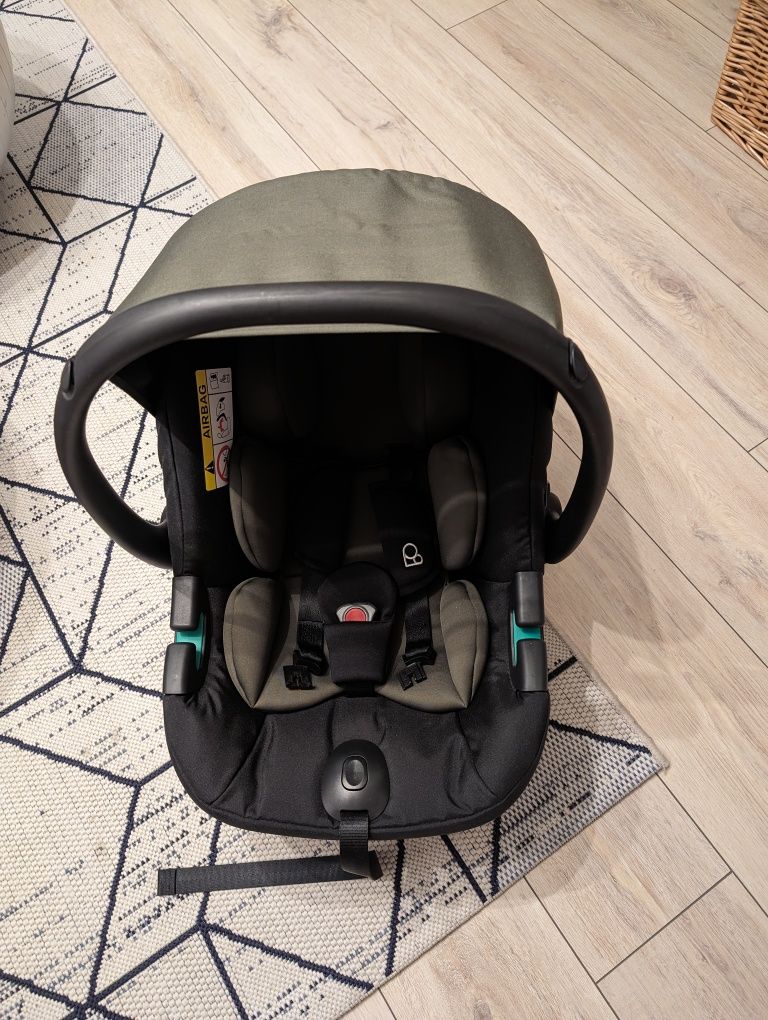 Scoica auto Puggle + baza isofix