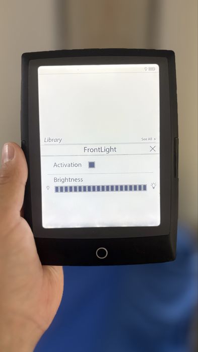 E-Book Reader Bookeen Cybook Odysey HD-Citeste Anunt