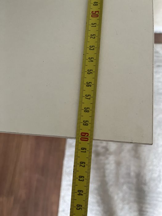 Компьютерный стол и полки