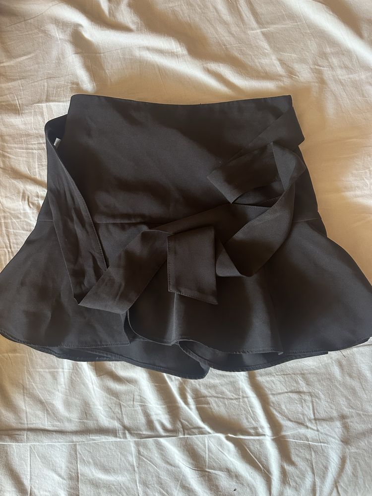 Дамска пола/панталонки zara