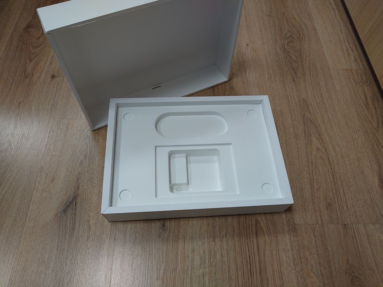 Кутия от Apple MacBook Pro "M2 Max" 16-inch A2780