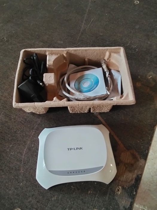 Модем TP-LINK. TL-WR720N.