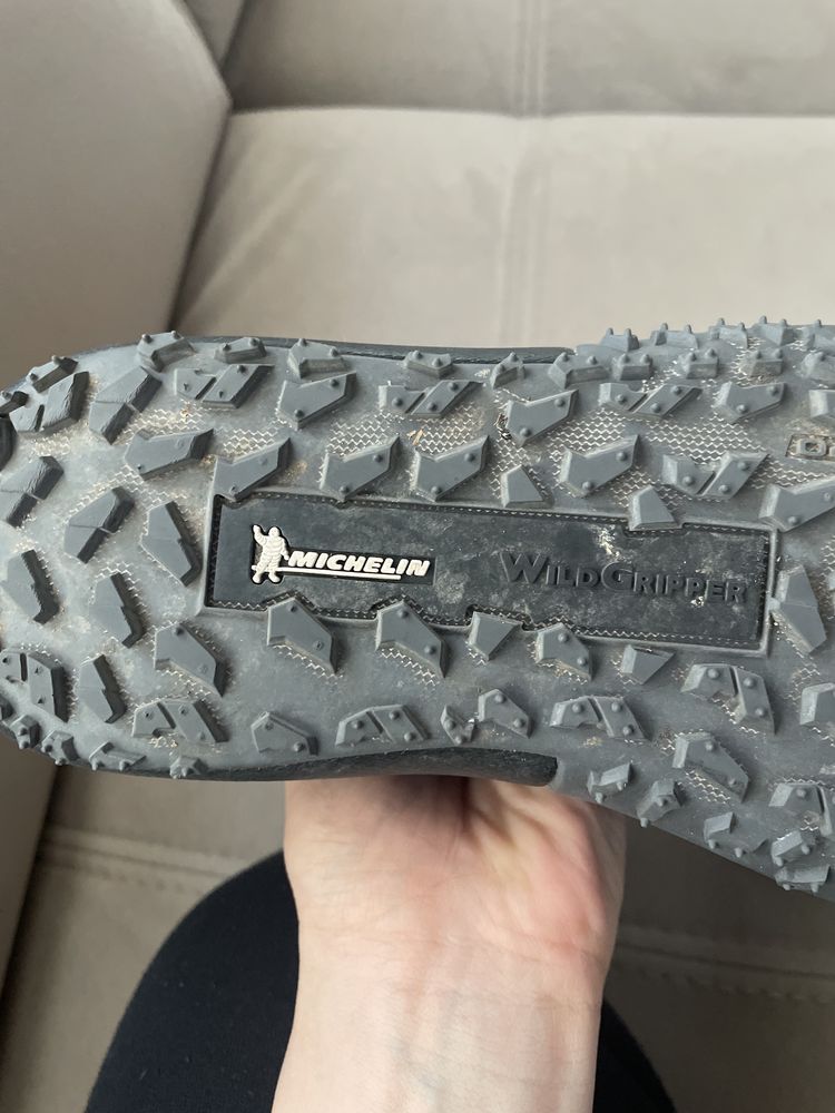 Маратонки Under Armour