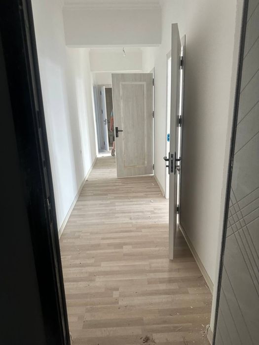 Sergeli 3 xonali kvartira srochn