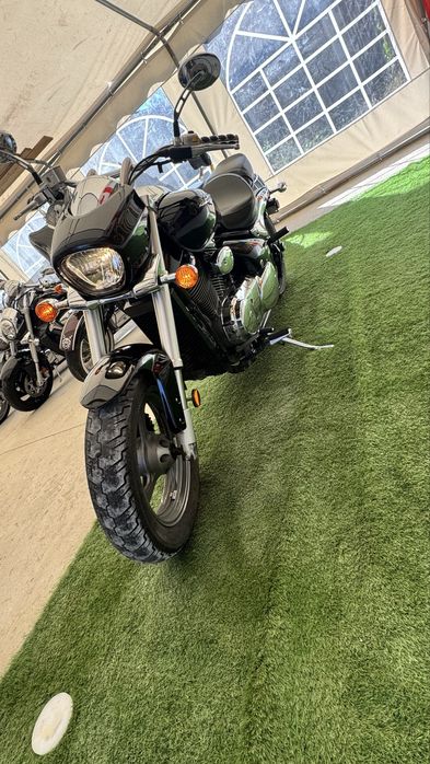 Suzuki Boulevard M50