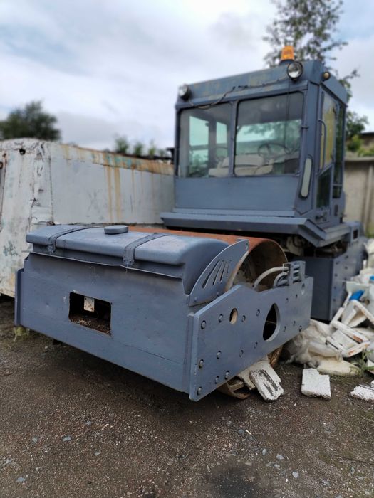 Каток дорожный YZC10GS