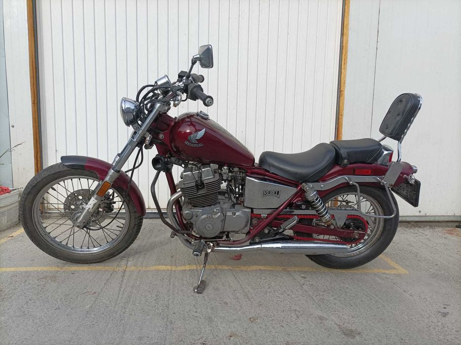 Vând honda rebel 250cc chopper categoria A2