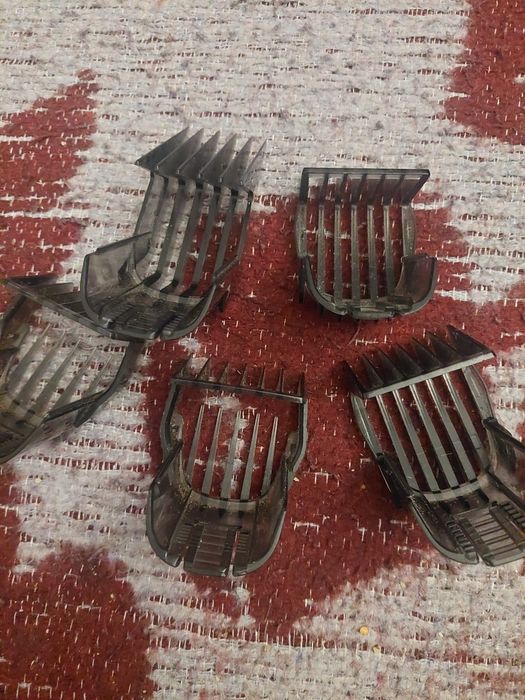 Grătar mașina de tuns Philips cinci dimensiuni.