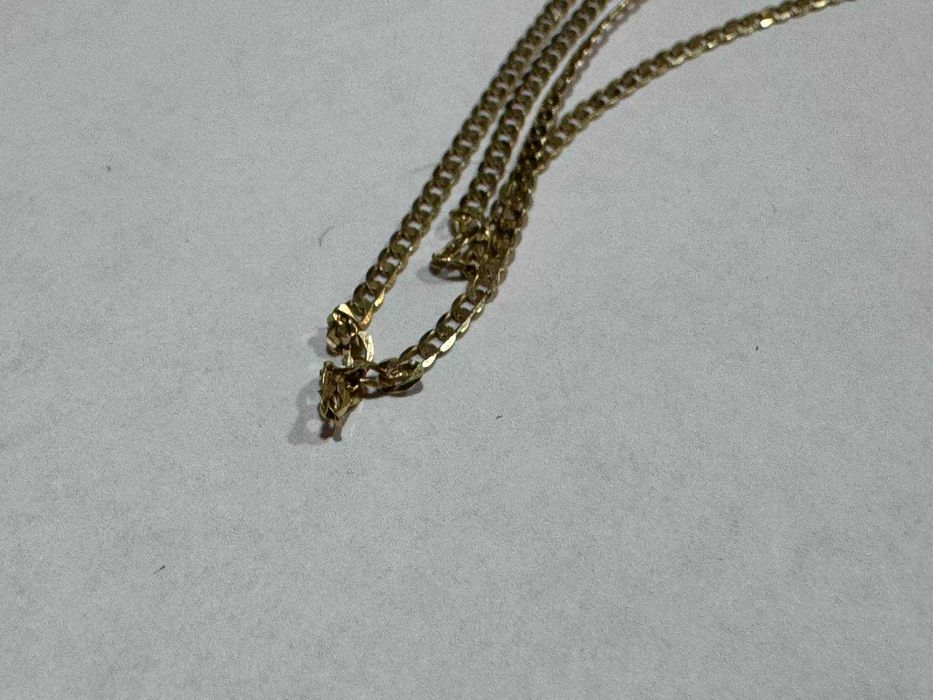 Златен синджир с кръст 14К