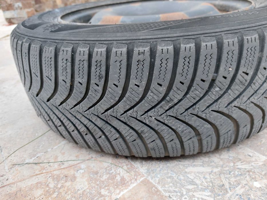 Set roti iarna Logan jante + anvelope R15