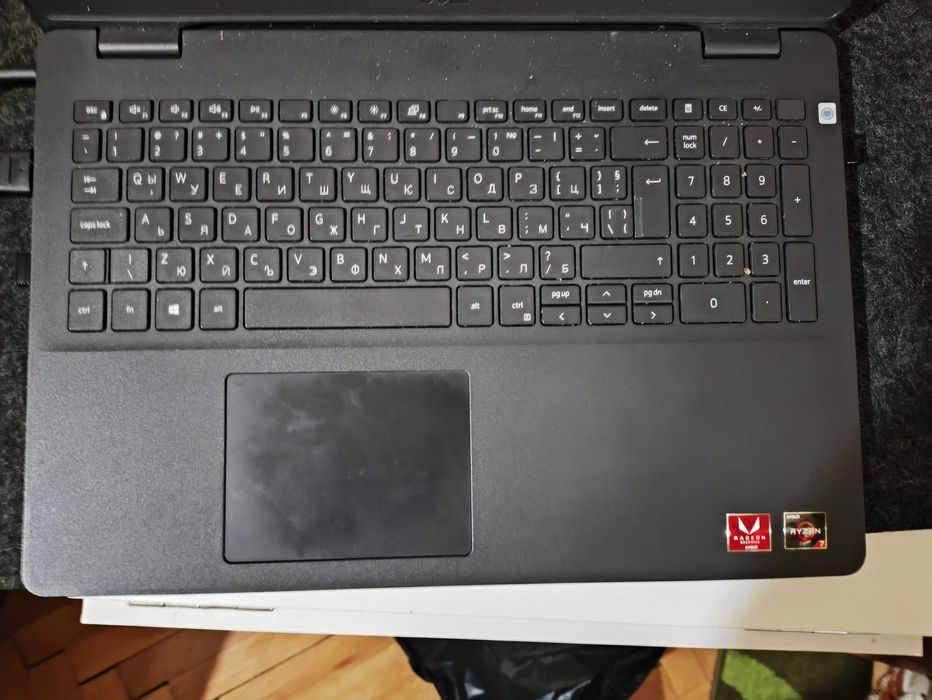 Dell Inspiron 3505 Ryzen 7