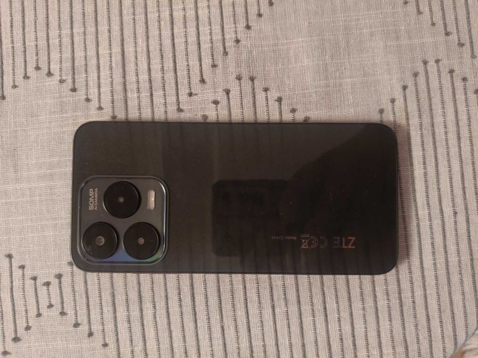 Smartphone ZTE V70 Vita