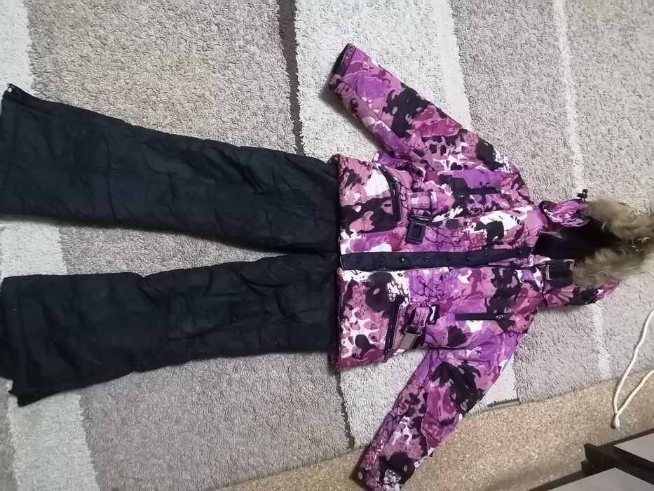 Продам лыжный костюм