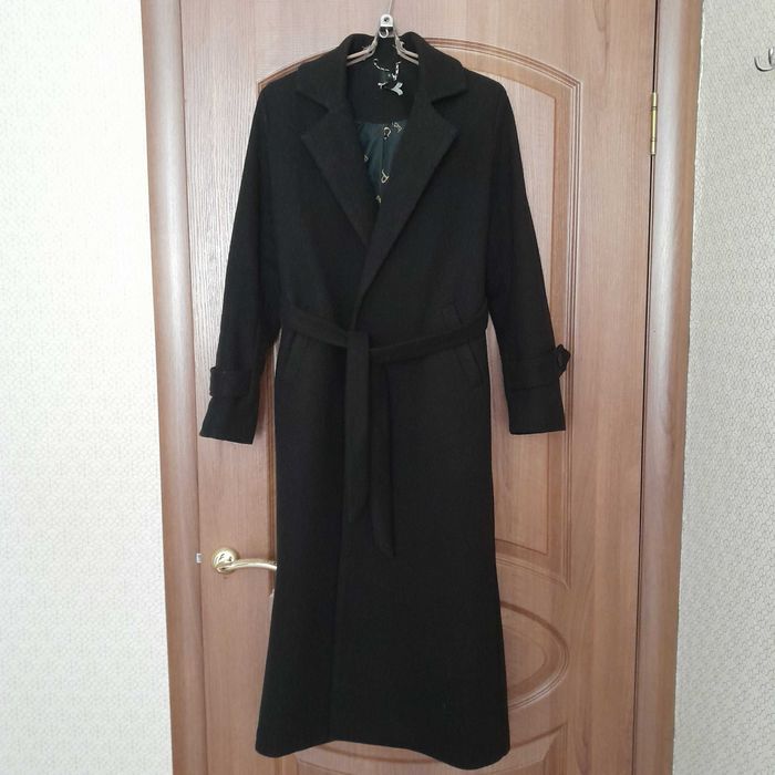 Продам женское осеннее пальто