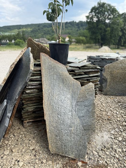 Vand placi din piatra naturala decorativa