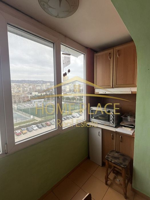 Дава се под наем Четиристаен апартамент в Варна, Младост 1 - 98 кв.м за 612 € - Снимка #3