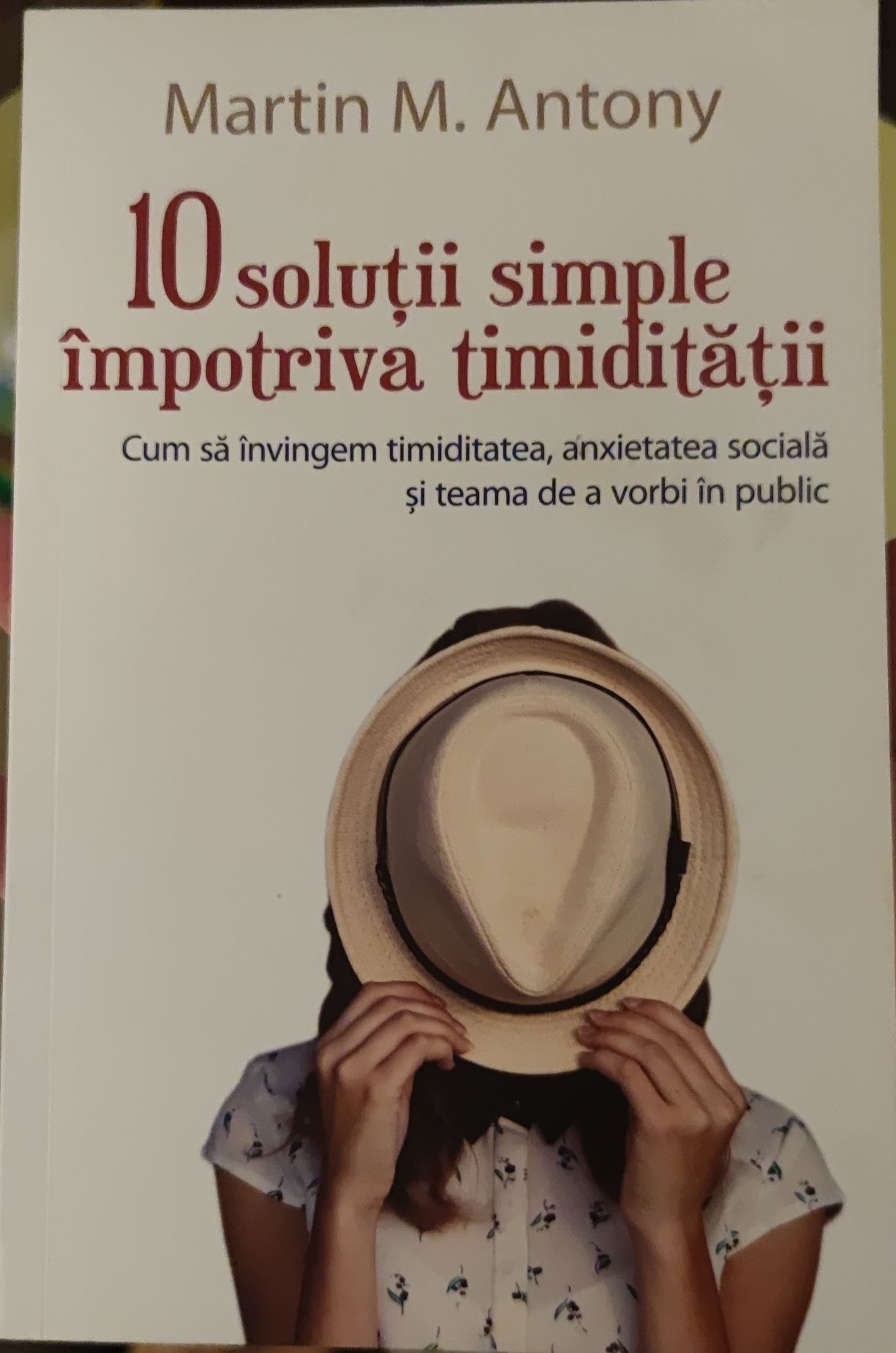 Vând/schimb carte "10 soluții simple împotriva timidității"