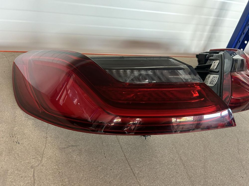 Bmw 8 Series G14 стоп/стопове
