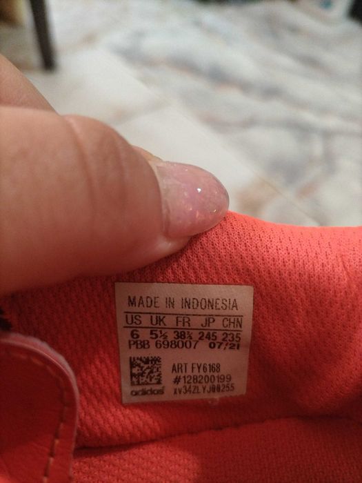Бутонки adidas 38 2/3