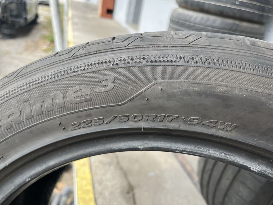2 бр. летни гуми 225/50/17 Hankook DOT 4621 4,5 mm