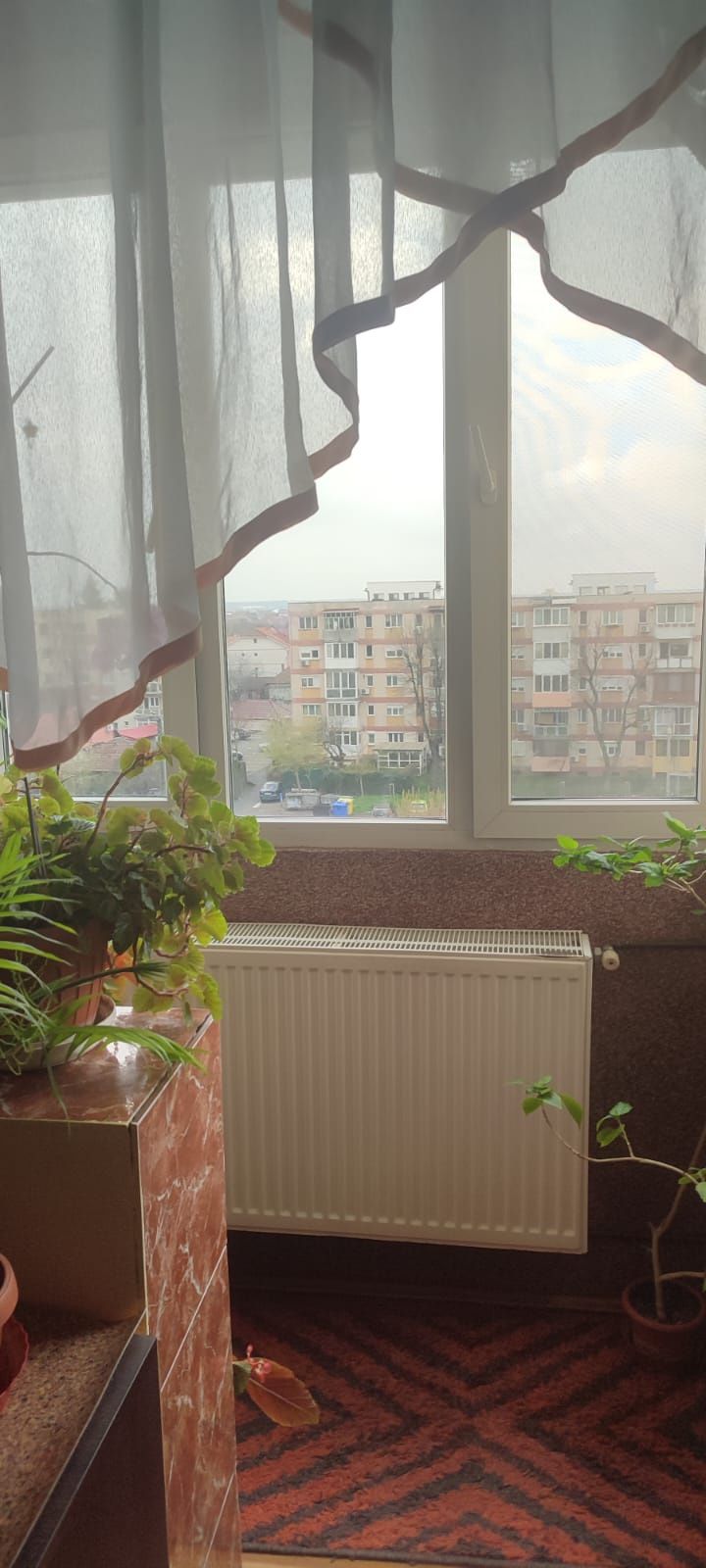 Vând apartament Arad zona Aurel Vlaicu