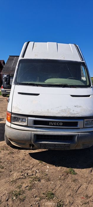 Dezmembrez iveco daily 2.8 dublu ax