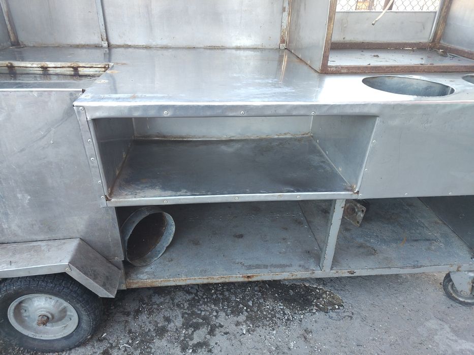 Мобилна скара  от неръждавейка