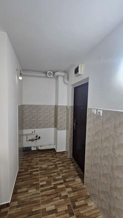 Vand sau inchiriez garsoniera, micro 14