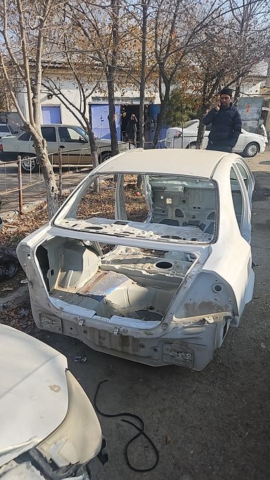 Nexia 3 kuzov rama 2018 toza, Rangi oq