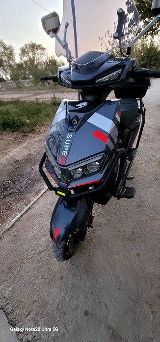 Skuter yangi Hali xech qancha yurmagan