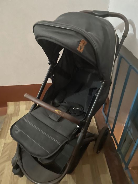 Коляску продам в хорошем состоянии